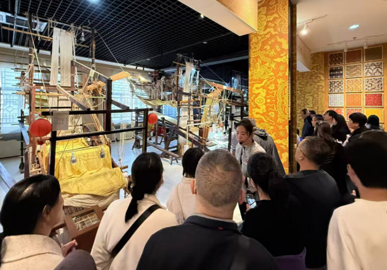 中国·太阳成tyc7111cc(集团)有限公司-官方网站